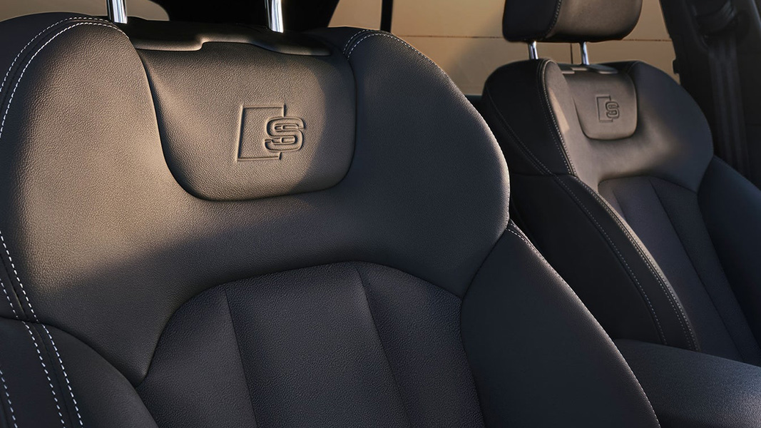 Luxurious interior Image