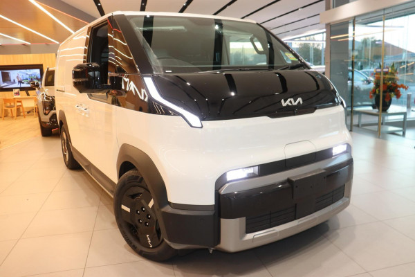 2026 Kia PV5 SW Cargo S Long Range Van Image 3