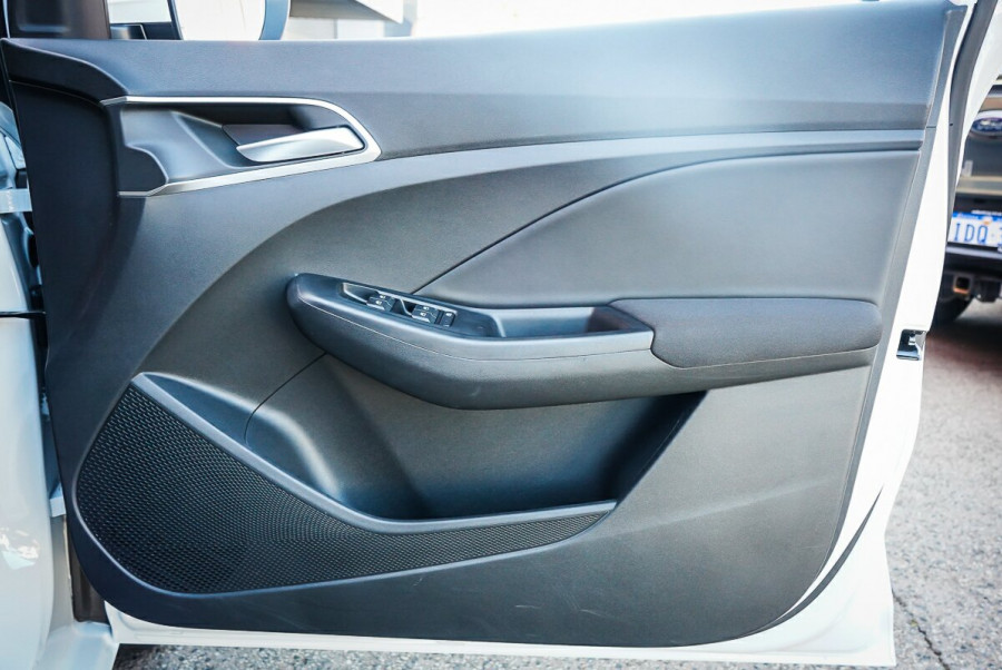 2025 MG MG3 ZP22 Excite Hatch Image 6