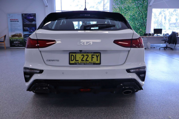 2024 Kia Cerato BD S Hatch Image 5