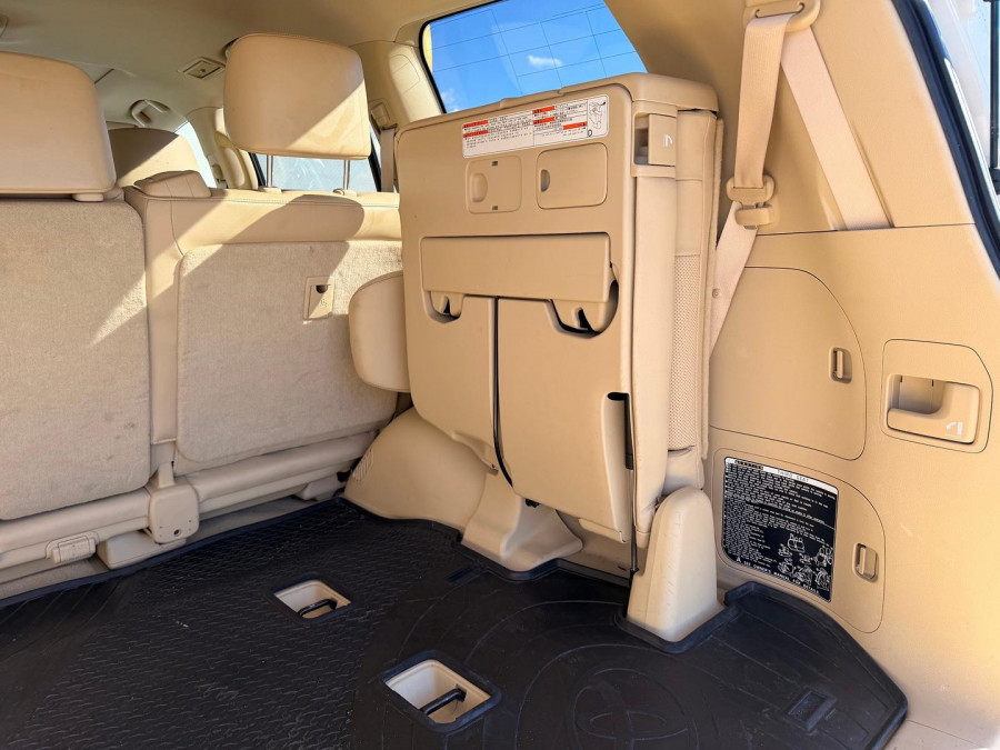 2016 Toyota LandCruiser VDJ200R VX SUV Image 15