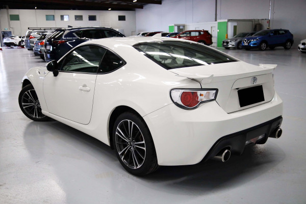 2015 Toyota 86 ZN6 GTS Coupe Image 2