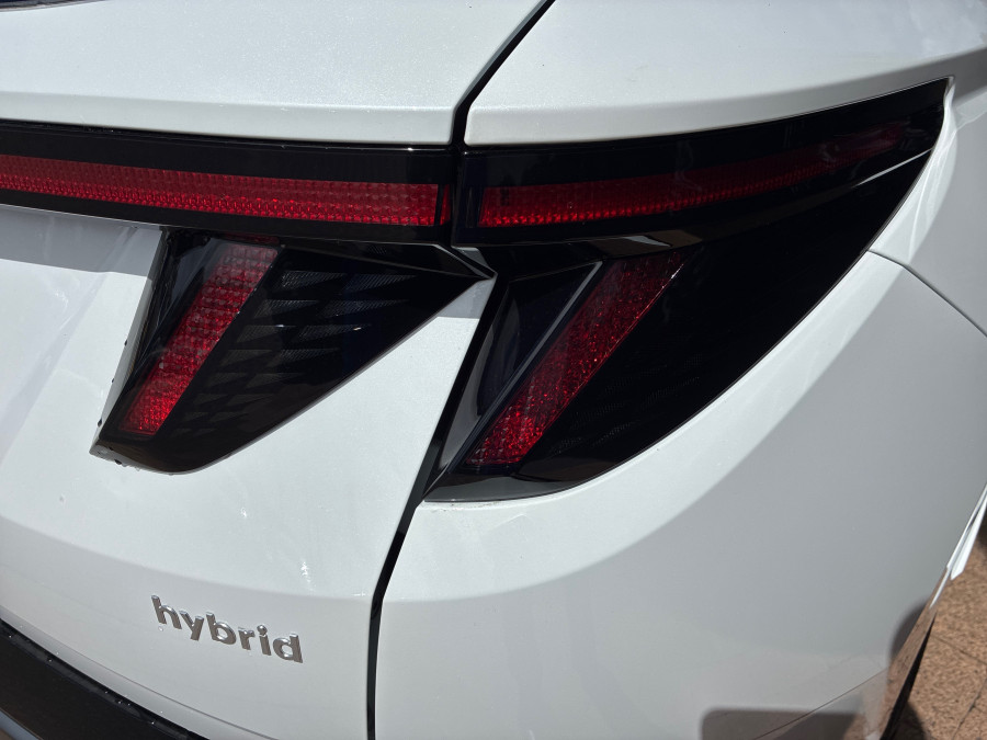 2026 Hyundai Tucson NX4.V4 Hybrid Premium N Line SUV Image 17