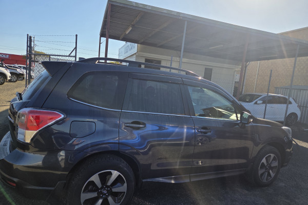 2017 Subaru Forester S4 2.5i-L SUV Image 9