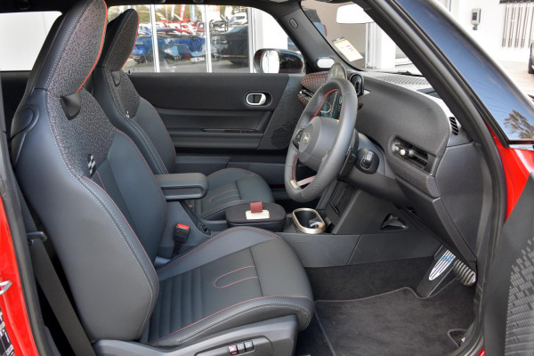 2026 MINI Cooper F66 JCW Favoured Hatch image 6
