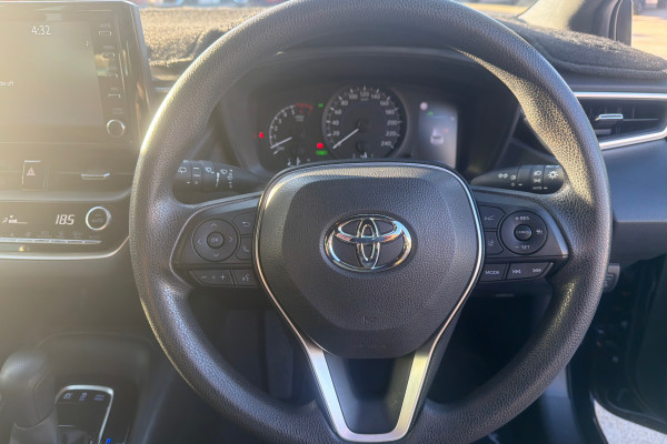 2018 Toyota Corolla ZWE211R Ascent Sport Hybrid Hatch Image 11