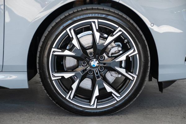 2025 BMW 2 Series F74 220 M Sport Sedan image 23