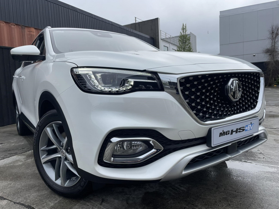 2025 MG HS Plug-in Hybrid Essence SUV Image 6