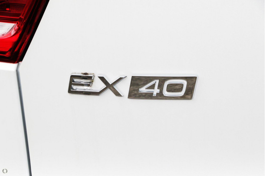 2024 MY25 Volvo EX40 No Series Ultra Single Motor Extended Range SUV Image 11