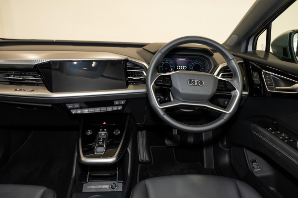 2024 MY25 Audi Q4 e-tron F4 45 SUV image 7