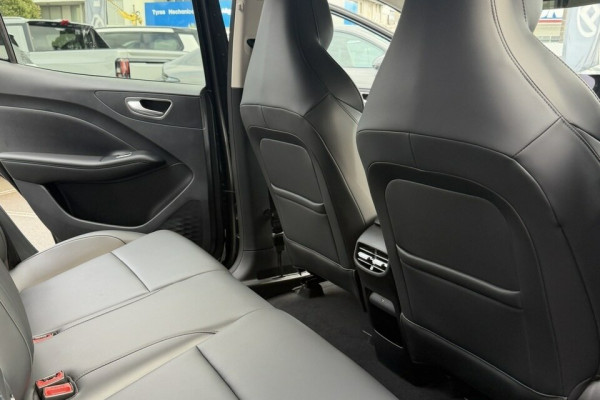 2026 MG MG4 EV Urban AH4E Essence 54 Hatch Image 17