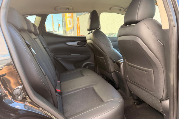 2018 Nissan QASHQAI J11 Series 2 ST-L SUV Image 14