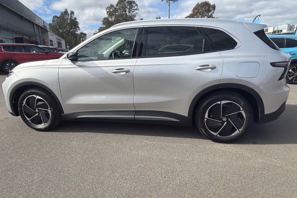 2025 MG MGS5 EV ZS3EM Essence 62 SUV Image 3