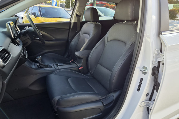 2021 MY22 Hyundai i30 PD.V4 Active Hatch Image 12