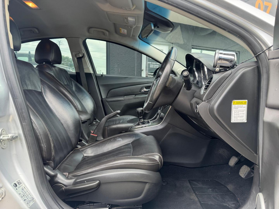2014 Holden Cruze JH Series II SRi-V Sedan Image 15