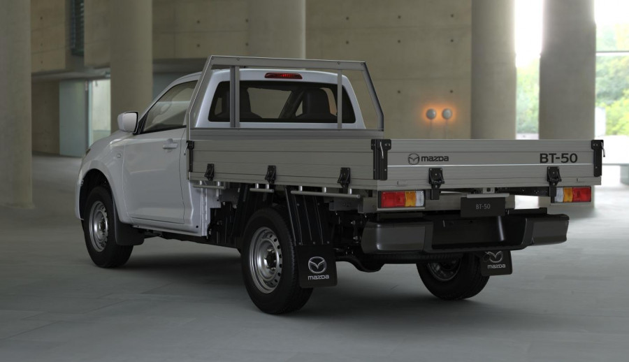 2025 MY26 Mazda BT-50 TF XT Cab Chassis Image 2
