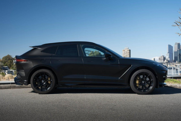 2022 Aston Martin DBX 707 SUV Image 7