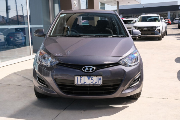 2014 MY15 Hyundai i20 PB Active Hatch Image 3
