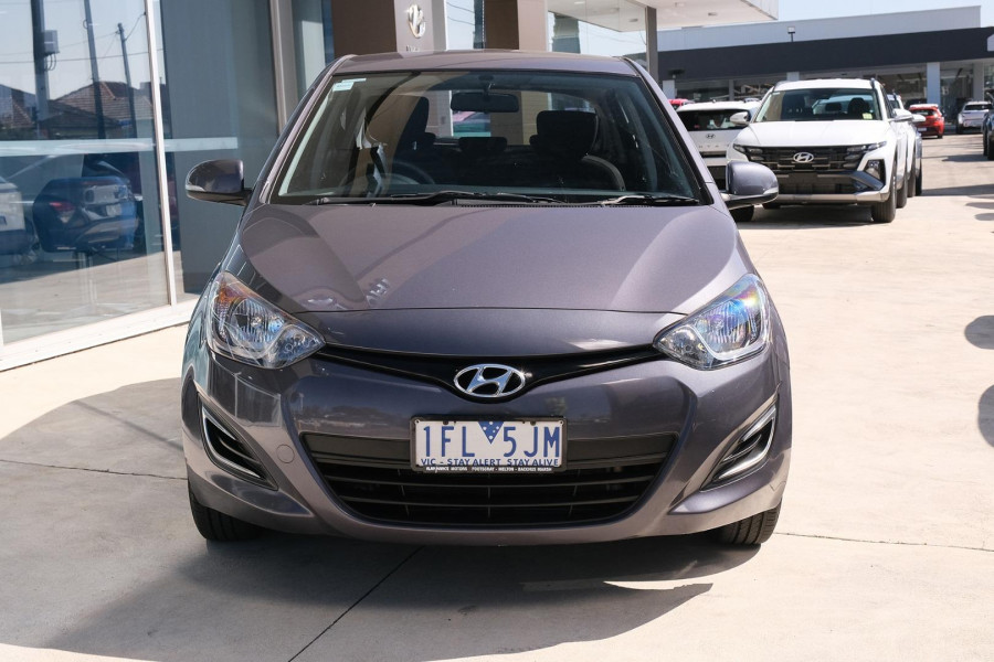 2014 MY15 Hyundai i20 PB Active Hatch Image 3