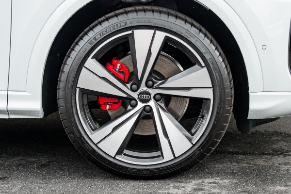 2026 Audi Q5 e-hybrid 270kW SUV image 23