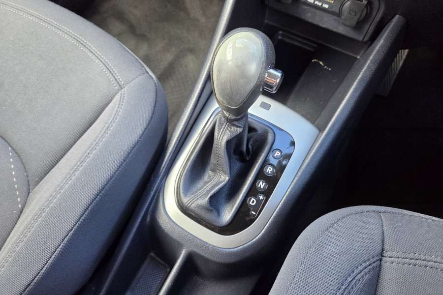 2013 Kia Rio UB SLS Hatch Image 14