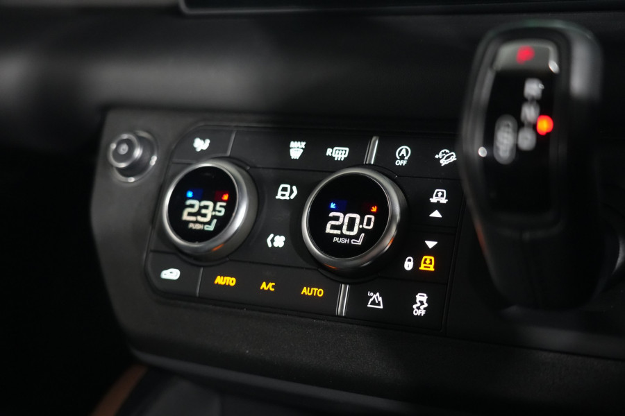 2021 Land Rover Defender L663 110 D300 X-Dynamic HSE SUV Image 18