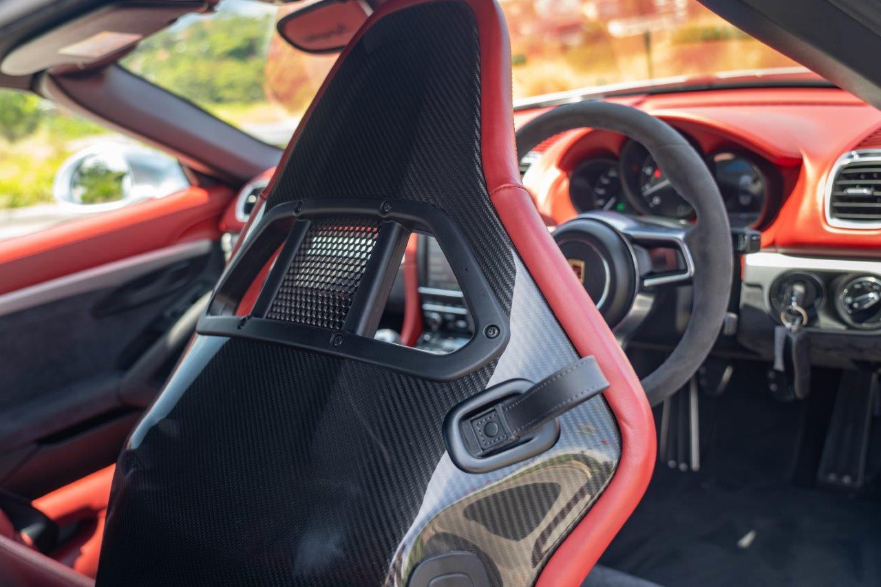 2016 Porsche Boxster Spyder Convertible Image 10