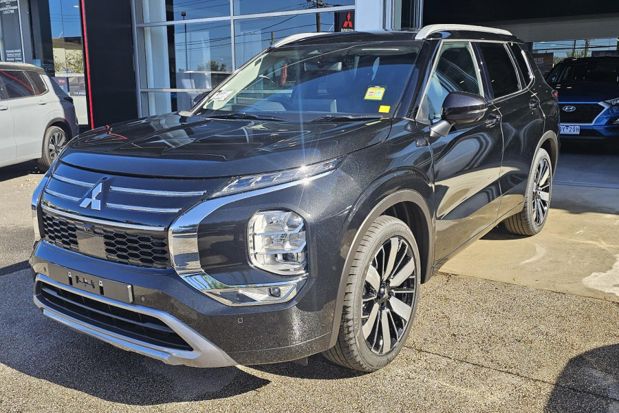 2025 Mitsubishi Outlander ZM Exceed SUV