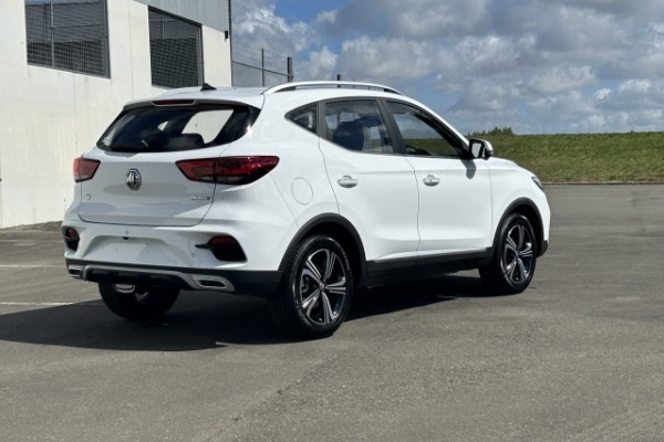 2025 MG ZST Vibe SUV