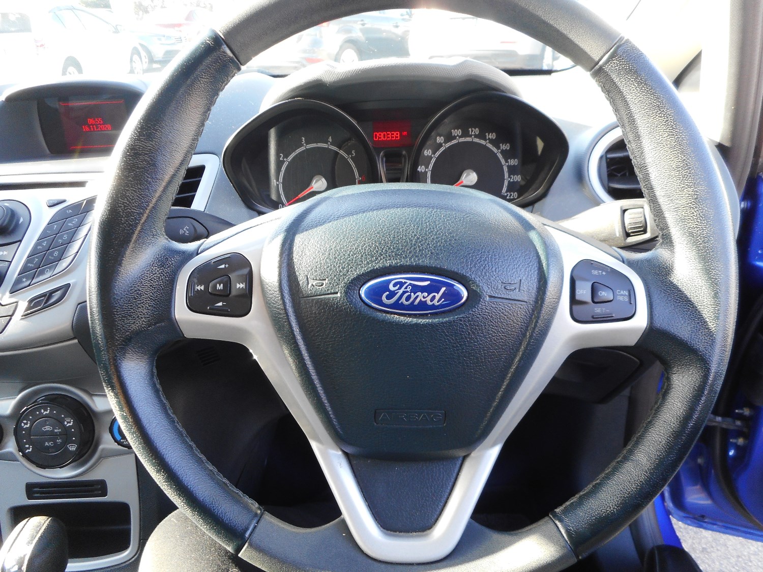 2012 Ford Fiesta WT LX Hatchback Image 15