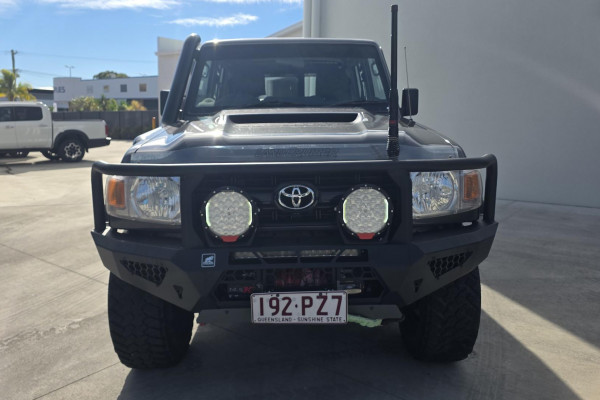 2022 Toyota LandCruiser VDJ76R WorkMate SUV Image 8