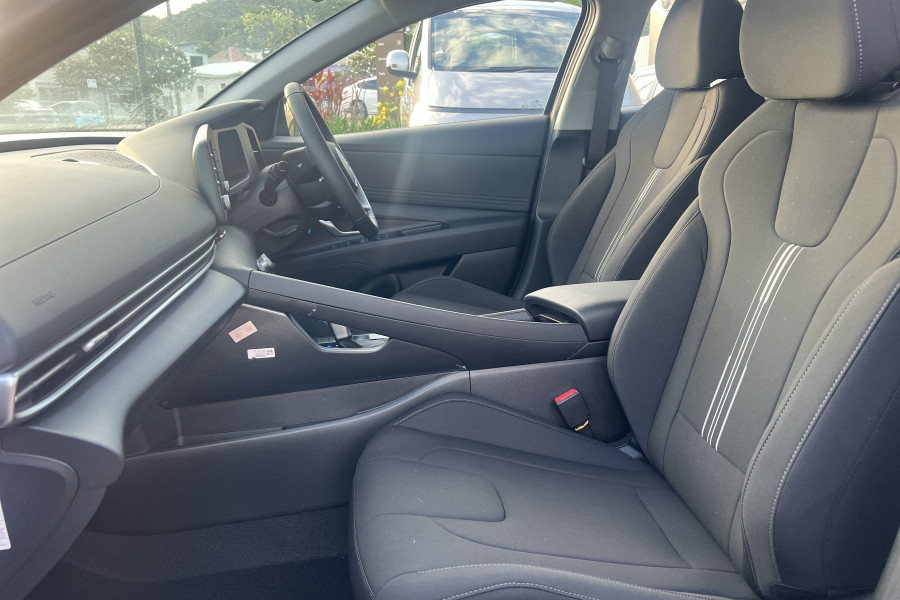 2025 Hyundai i30 CN7.V2  Sedan Image 17