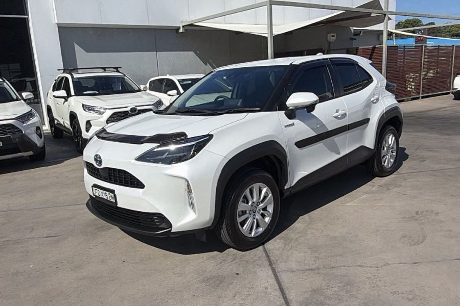 2023 Toyota Yaris Cross MXPJ10R GX SUV Image 11