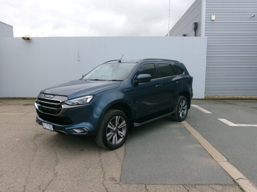 2023 MY24 Isuzu MU-X RJ LS-T SUV Image 2
