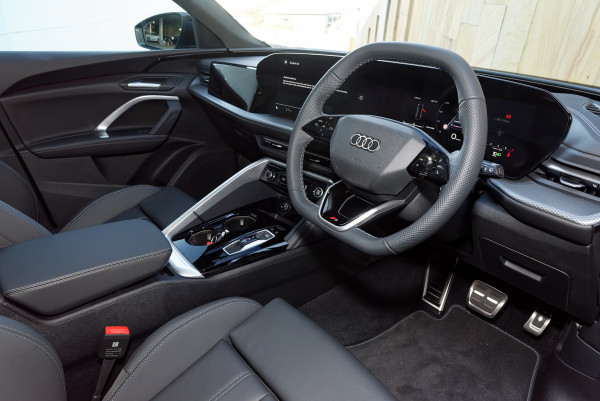 2025 MY26 Audi Q5 TFSI Sport SUV image 7