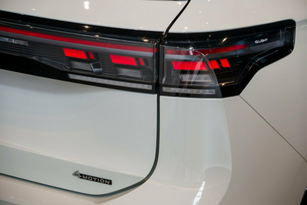 2026 Volkswagen Tiguan CT 195TSI R-Line SUV Image 6