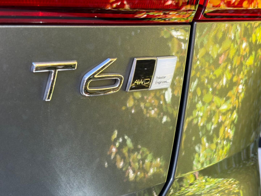 2020 Volvo XC60 UZ T6 R-Design SUV Image 15