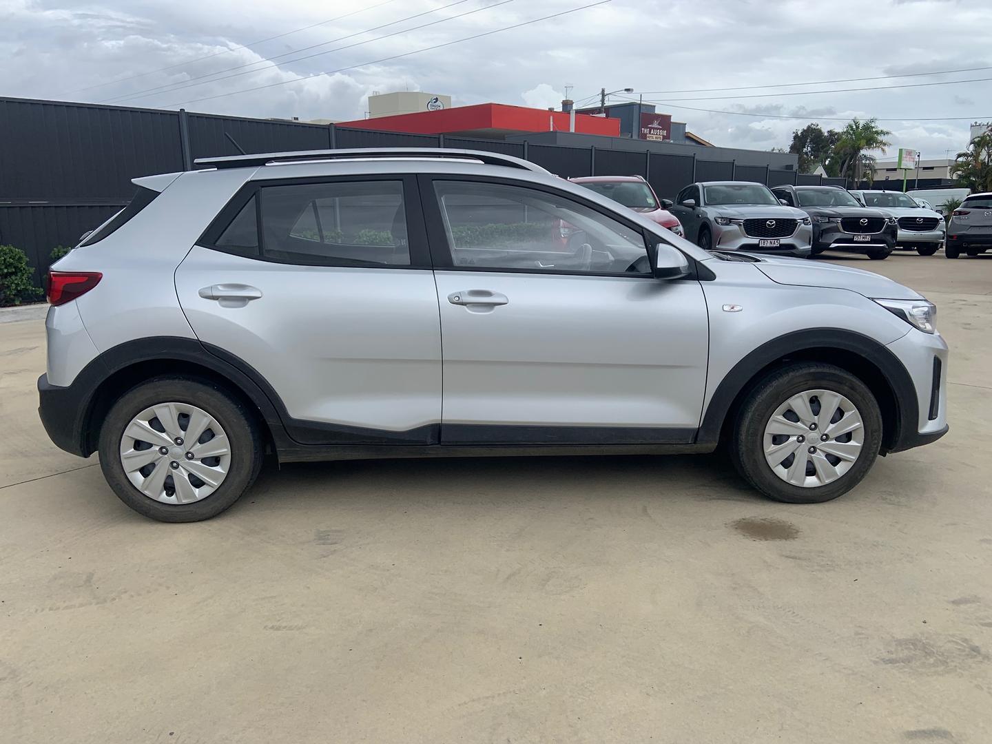 2021 MY22 Kia Stonic YB Sport SUV Image 9