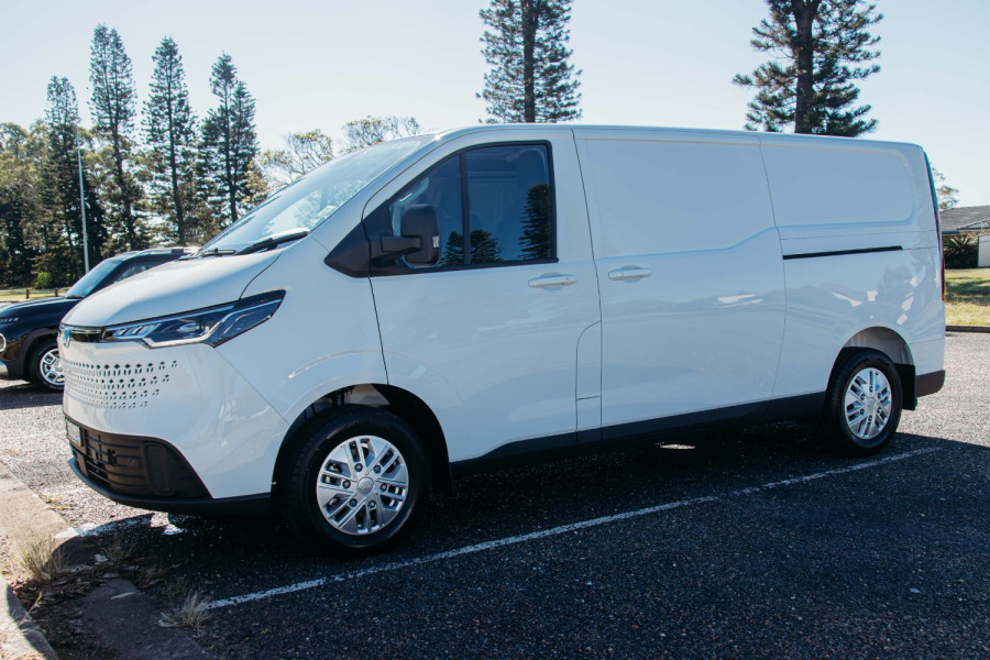 2024 LDV Deliver 7   Van Image 8