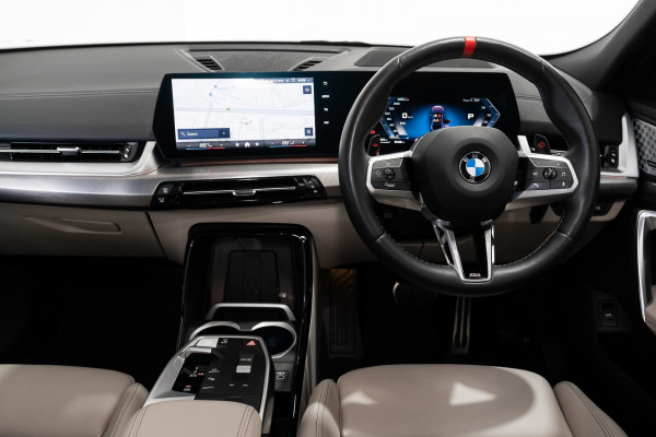 2024 BMW X2 U10 M35i xDrive SUV image 7