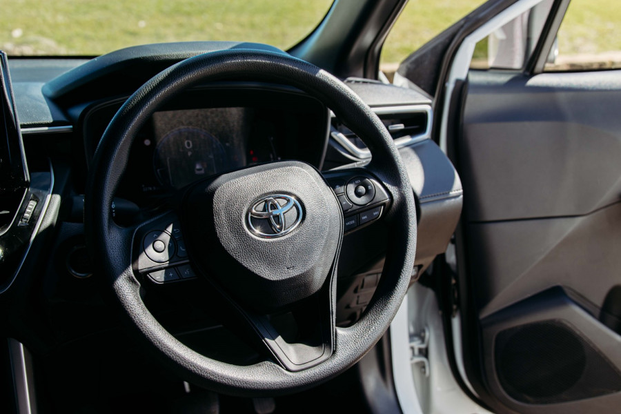 2023 Toyota Corolla Cross MXGH10R GX SUV Image 25