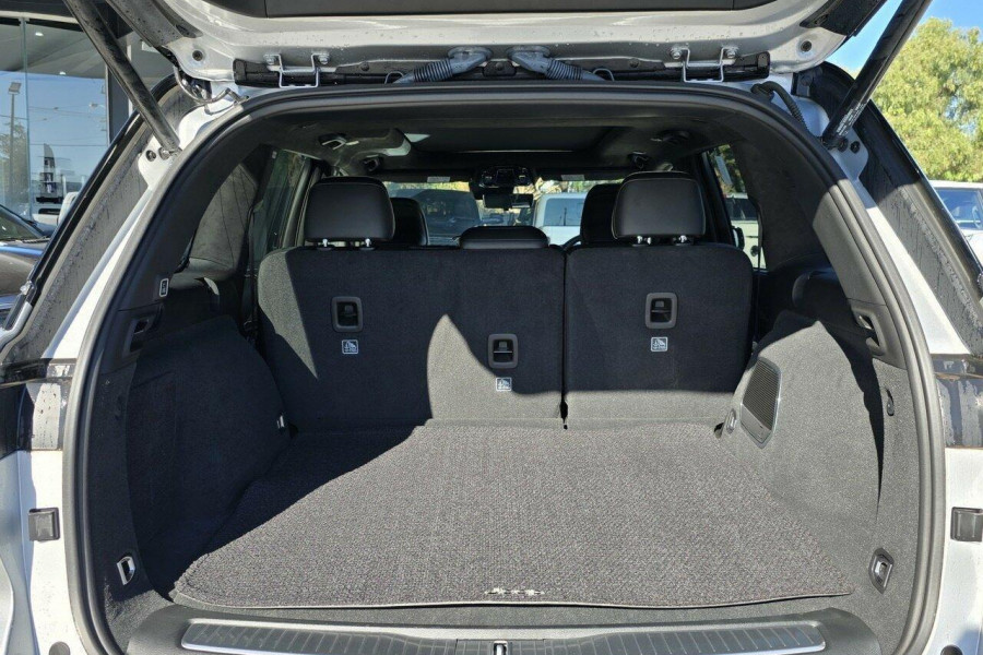 2023 Jeep Grand Cherokee WL Summit Reserve 4xe SUV Image 7