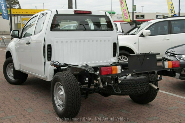 2020 MY19 Isuzu UTE D-MAX SX Space Cab Chassis 4x4 Cab chassis Mobile Image 3