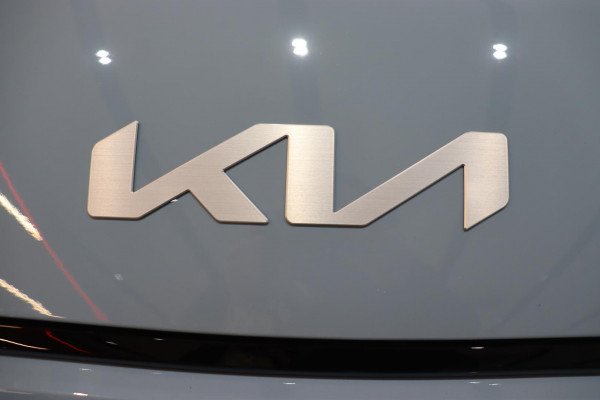 2026 MY27 Kia EV3 SV Earth SUV Image 7