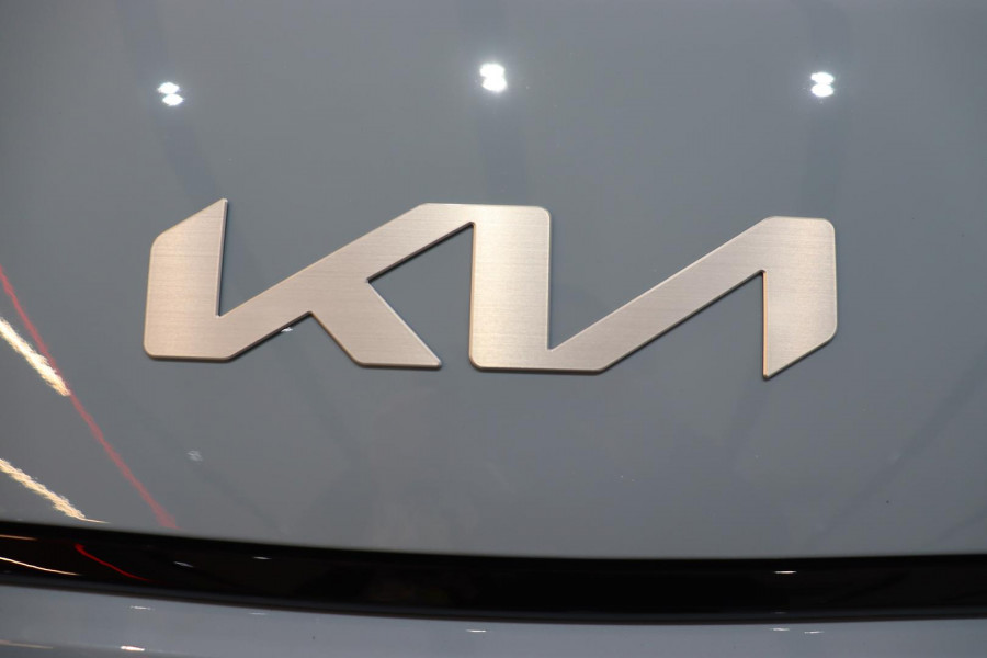2026 MY27 Kia EV3 SV Earth SUV Image 7
