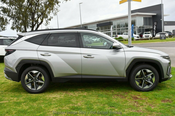 2026 Hyundai Tucson hybrid NX4.V4 Elite SUV Image 16