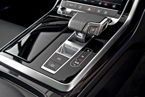 2026 MY25 Audi Q7 4M TDI 210kW S line SUV