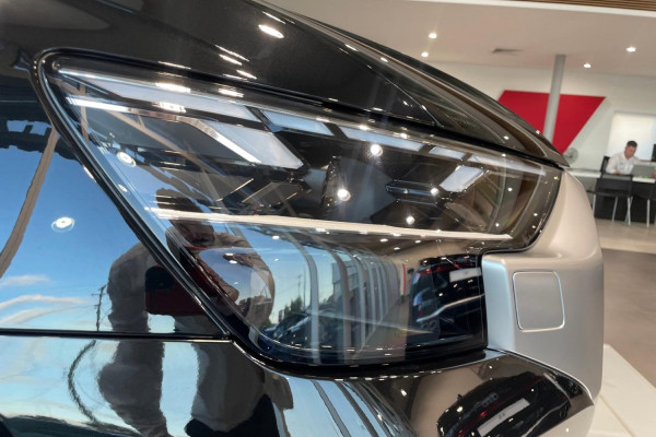 2026 Audi SQ8 TFSI SUV Image 28