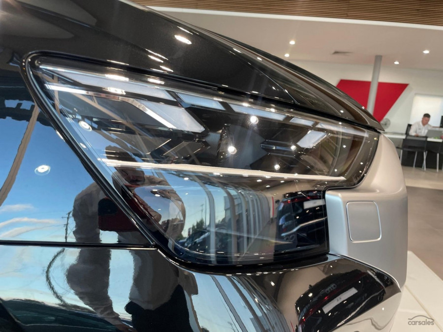 2026 Audi SQ8 TFSI SUV Image 28