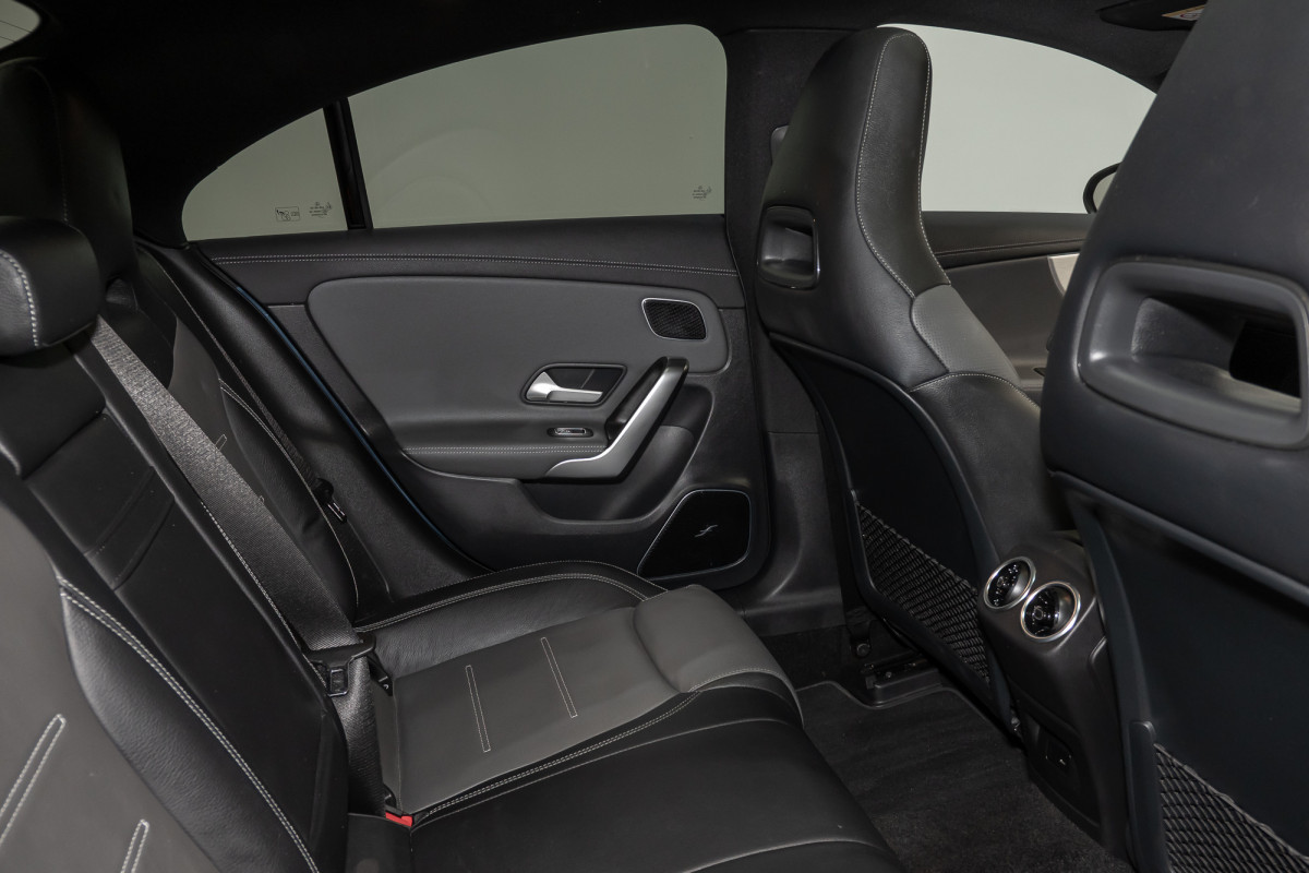 2021 Mercedes-Benz Cla 45 S 4matic+ Coupe Image 3
